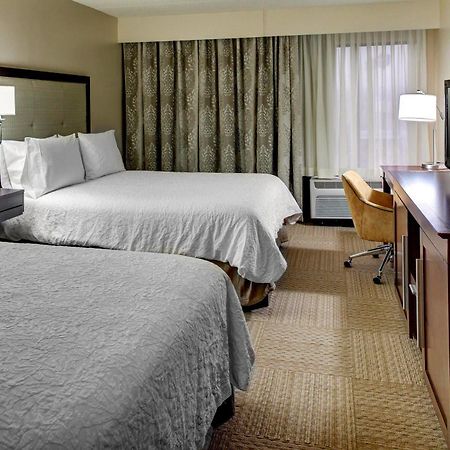 Hampton Inn Birmingham/Fultondale Bagian luar foto
