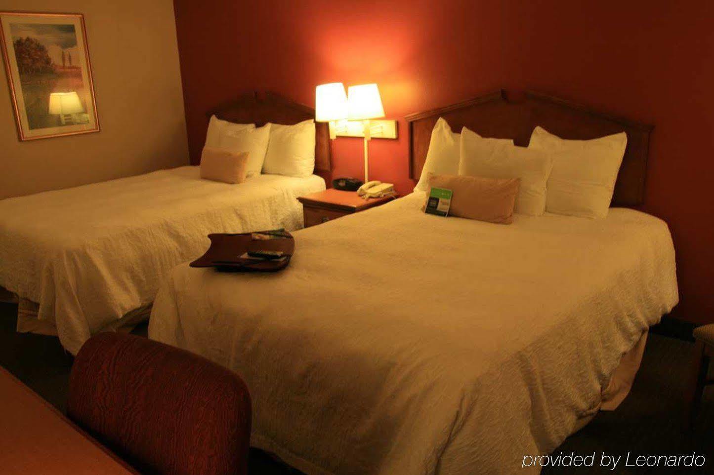 Hampton Inn Birmingham/Fultondale Bagian luar foto