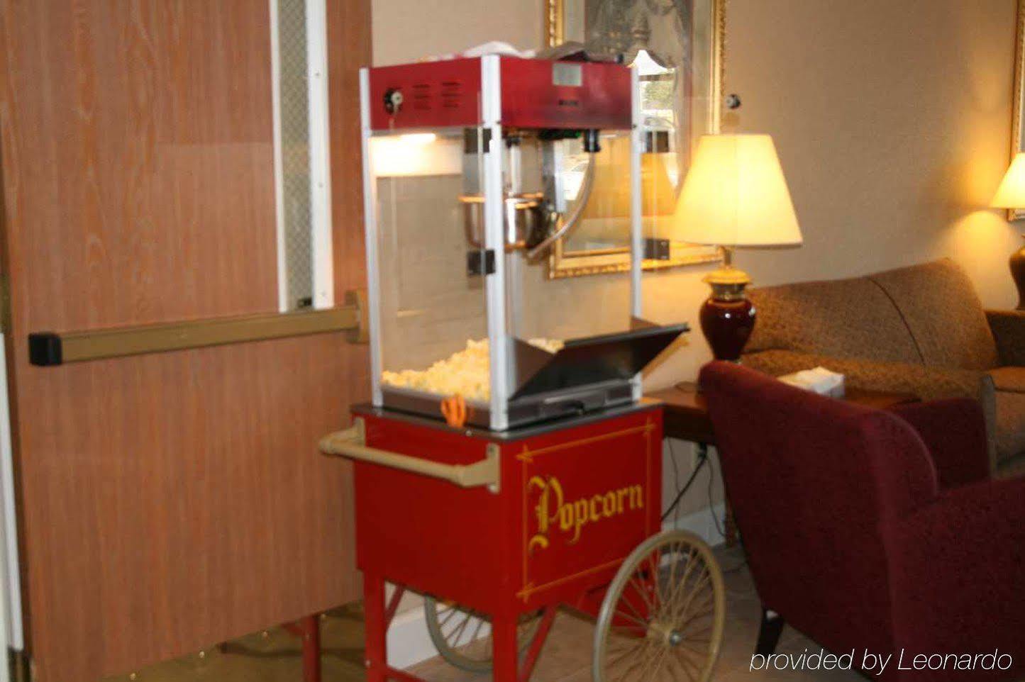 Hampton Inn Birmingham/Fultondale Ruang foto